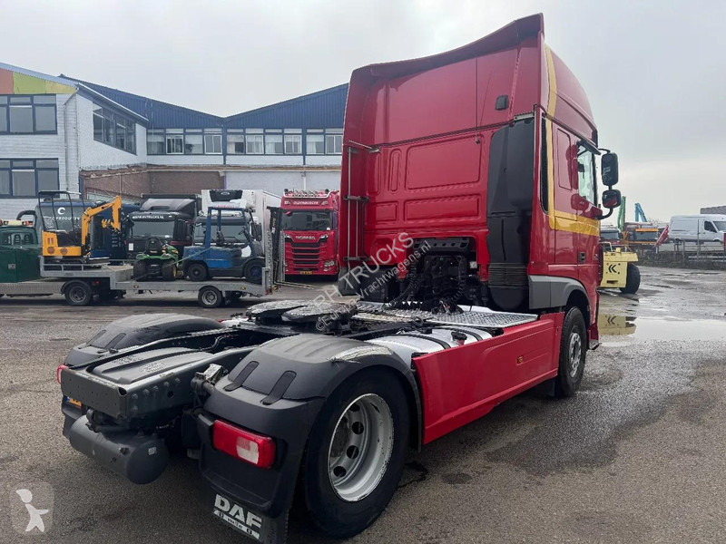 Trekker DAF 4X2 EURO 6 SKIRTS STANDAIRCO