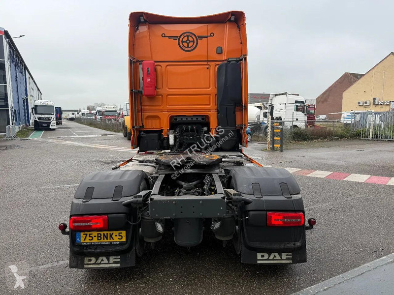 Trekker DAF XF  4X2 - MANUAL GEAR + TIPPER...