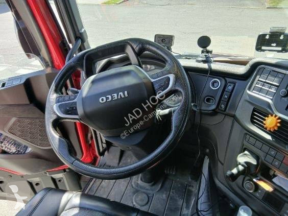 Iveco  tractor unit