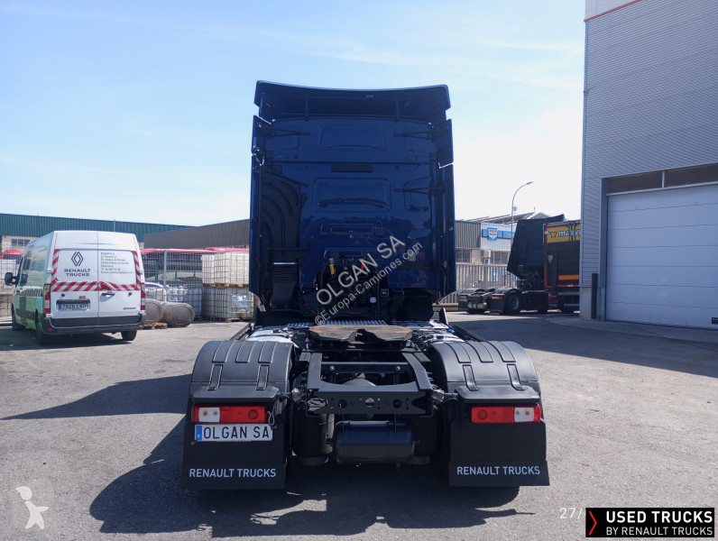 Cabeza tractora Renault