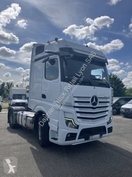 جرار Mercedes