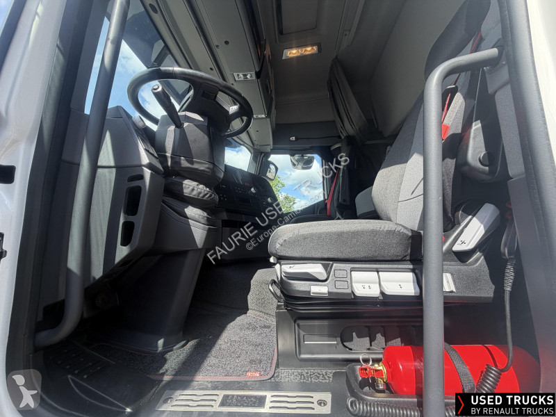 Tracteur Renault