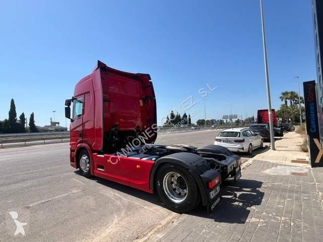 Tahač Scania 500