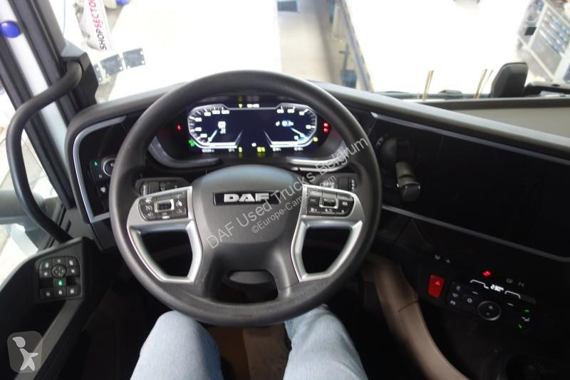 جرار DAF XG  FT 4X2