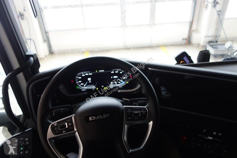 جرار DAF XG  FT 4X2