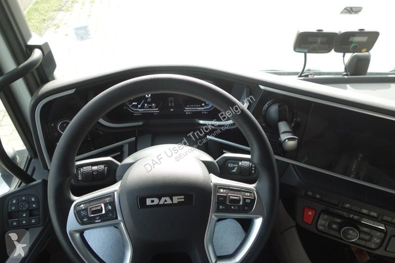 Тягач DAF XG  FT 4X2