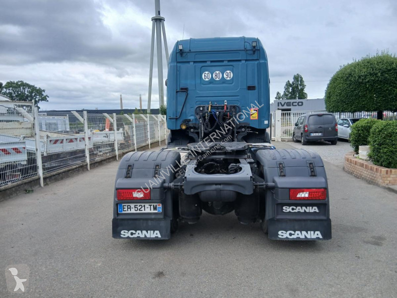جرار Scania 450
