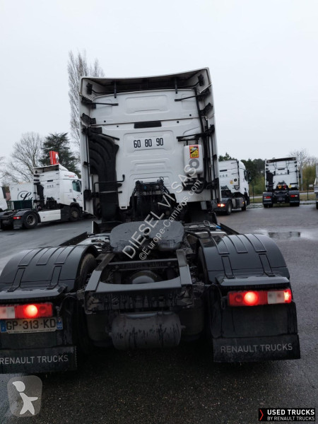 Traktor Renault