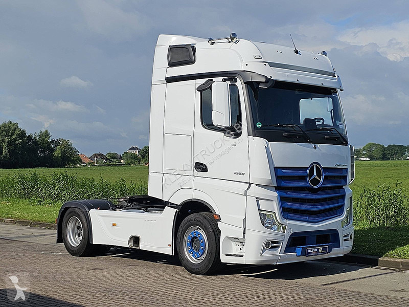 Traktor Mercedes ACTROS 1853  MP5 RETARDER 2X TANK