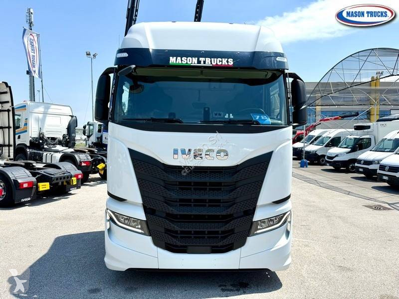 جرار Iveco