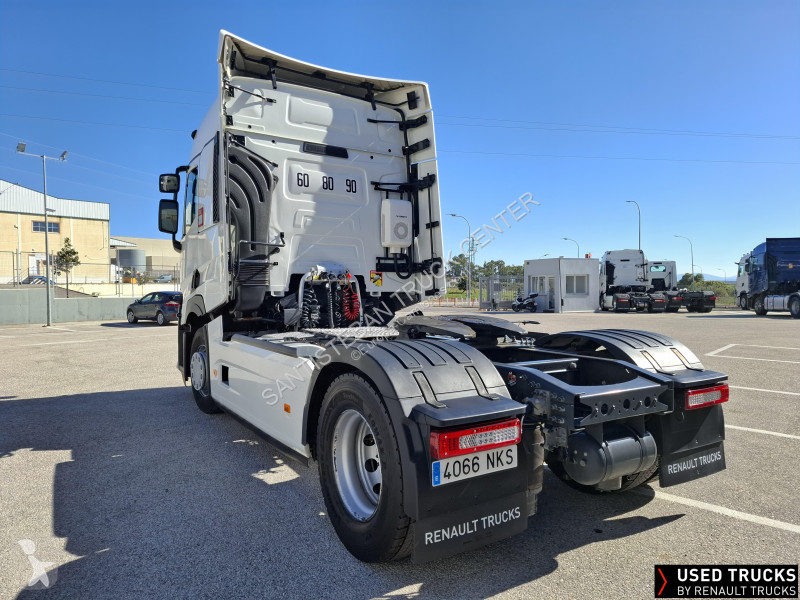 Cabeza tractora Renault