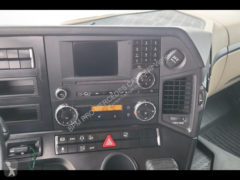 جرار Mercedes II 1842 StreamSpace 2.3m 6
