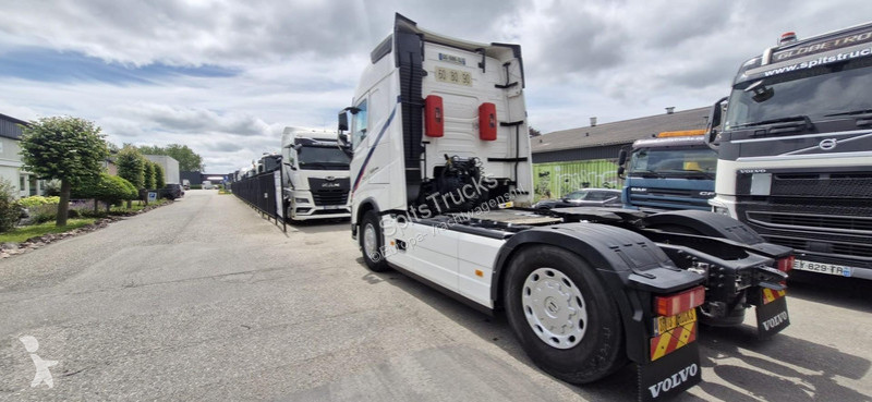 Trattore Stradale Volvo 500 Refrigerator