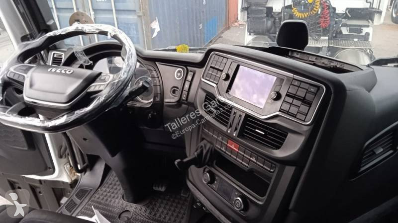 جرار Iveco