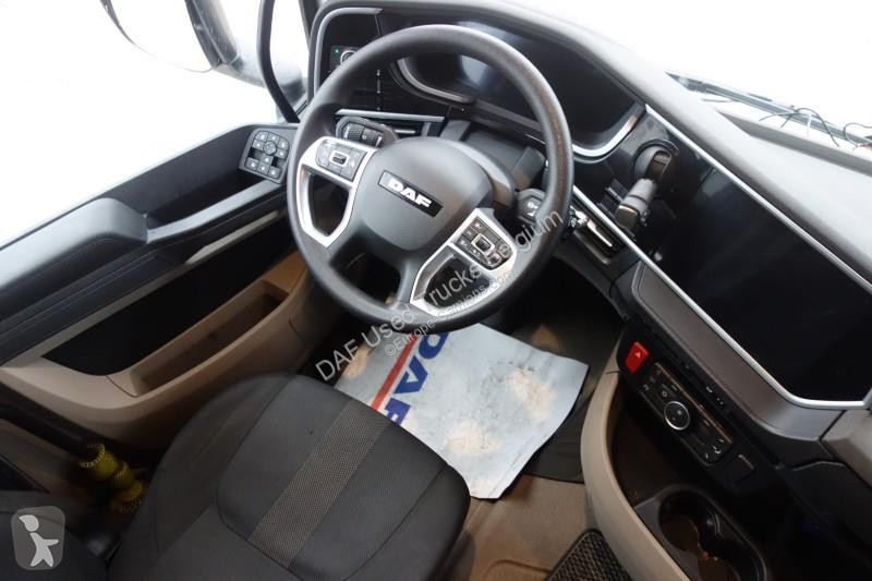 Тягач DAF XG  FT 4X2