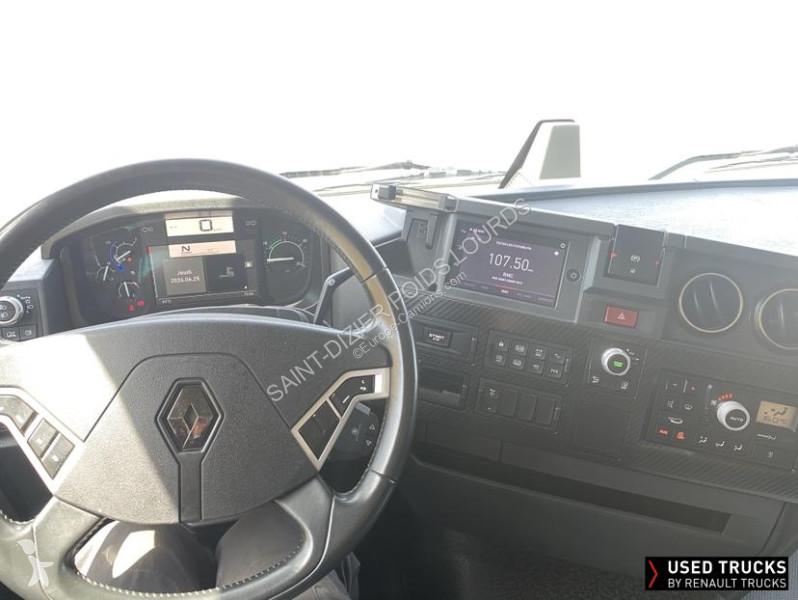 جرار Renault