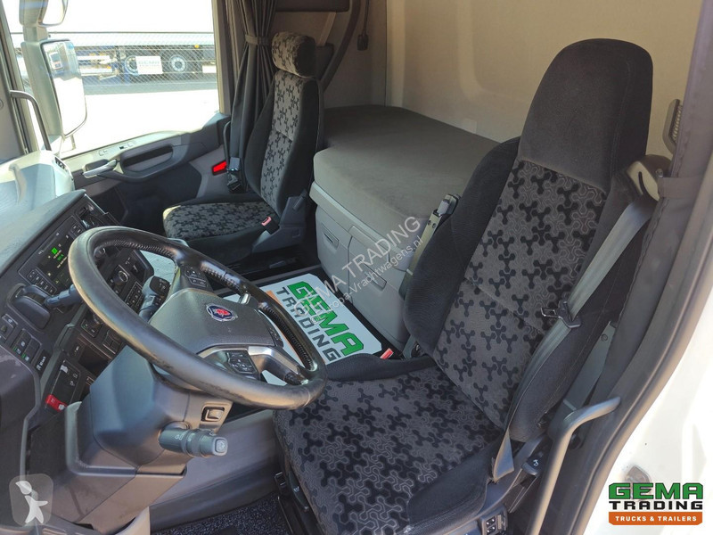 جرار Scania R410 4x2 CR20N Euro6D - Full ADR -...