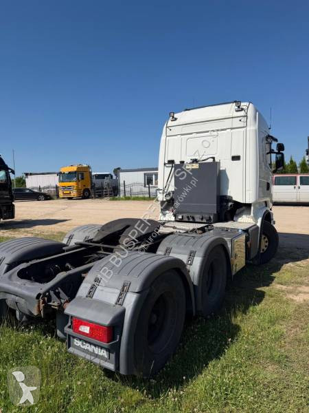Влекач Scania