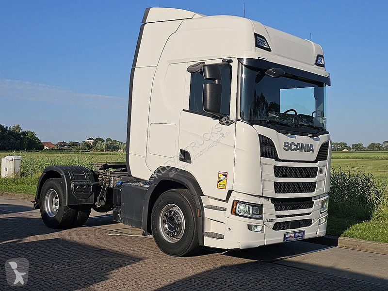 Traktor Scania 500
