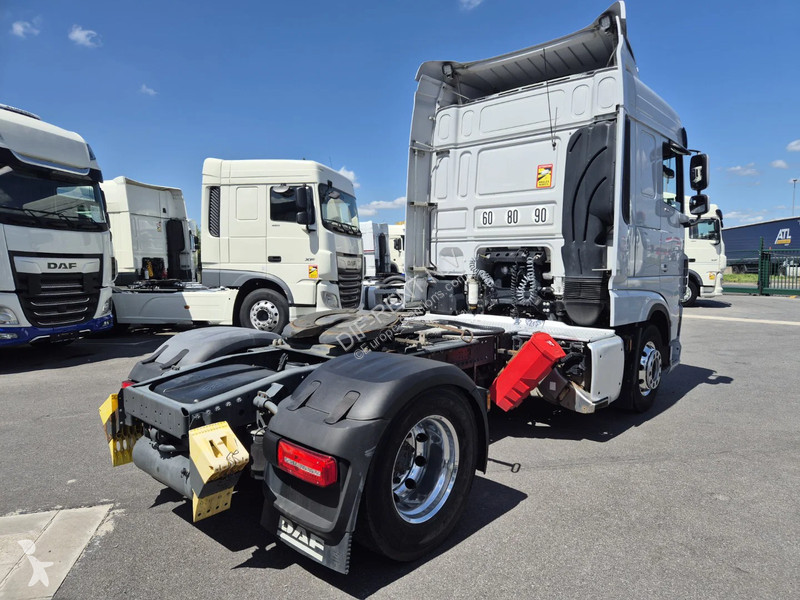 جرار DAF 530 FT SPACE CAB ZF INTARDER