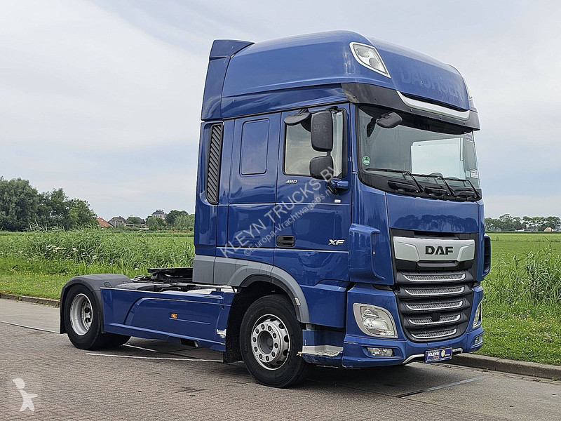 Trekker DAF 480