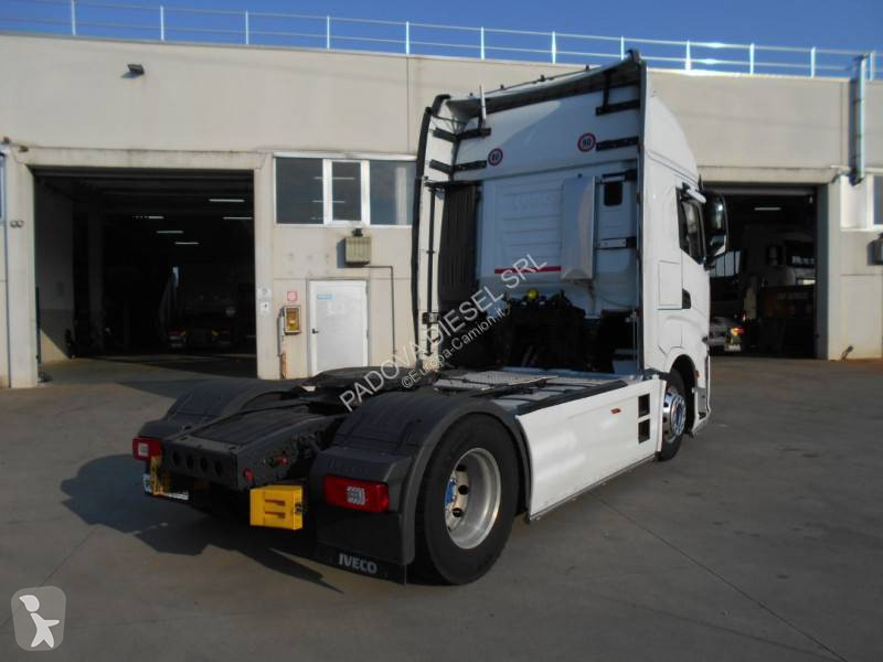 جرار Iveco