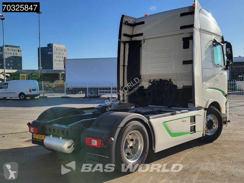 جرار Iveco S-Way 460 S-Way 4X2 NL-Truck PTO...