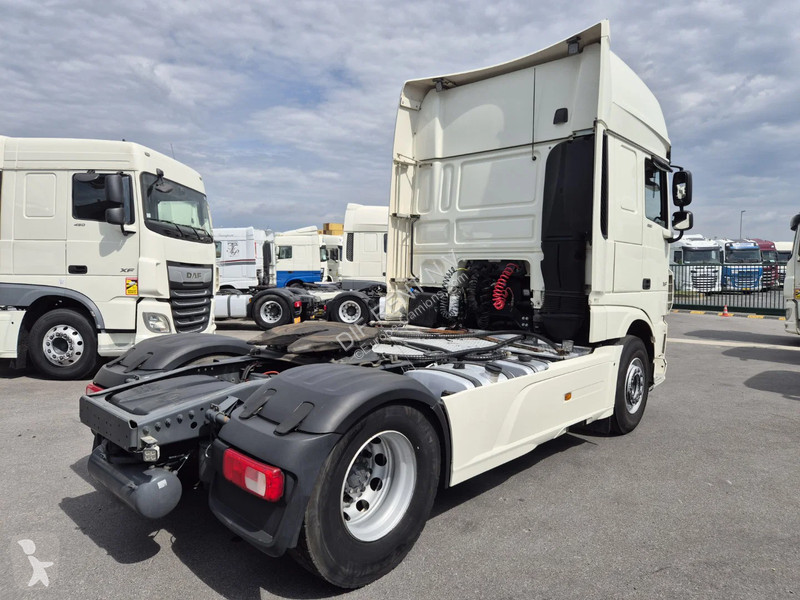 جرار DAF 530 FT SUPER SPACE CAB ZF INTARDER