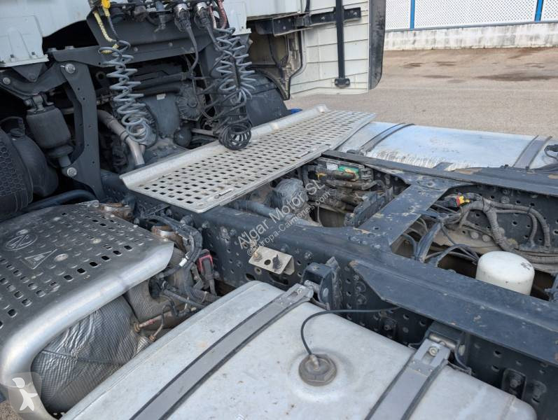 Iveco  tractor unit