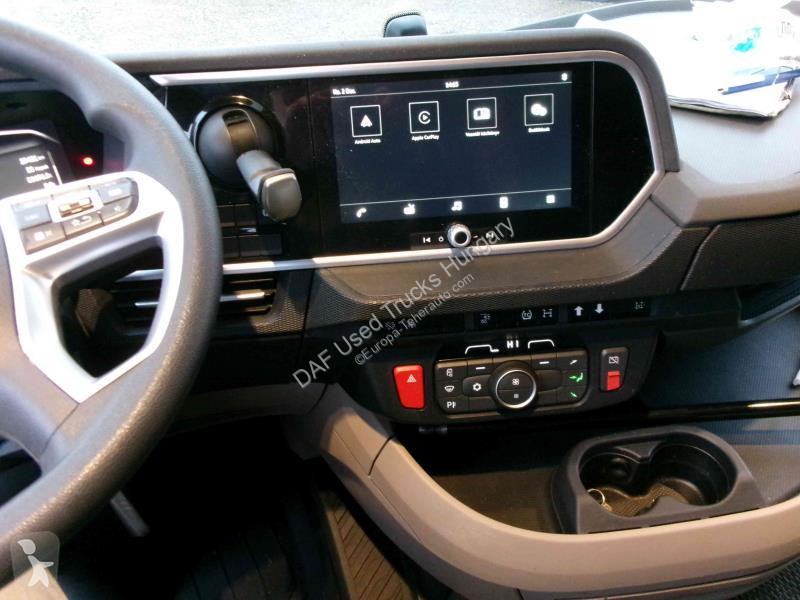 جرار DAF XG  FT 4X2