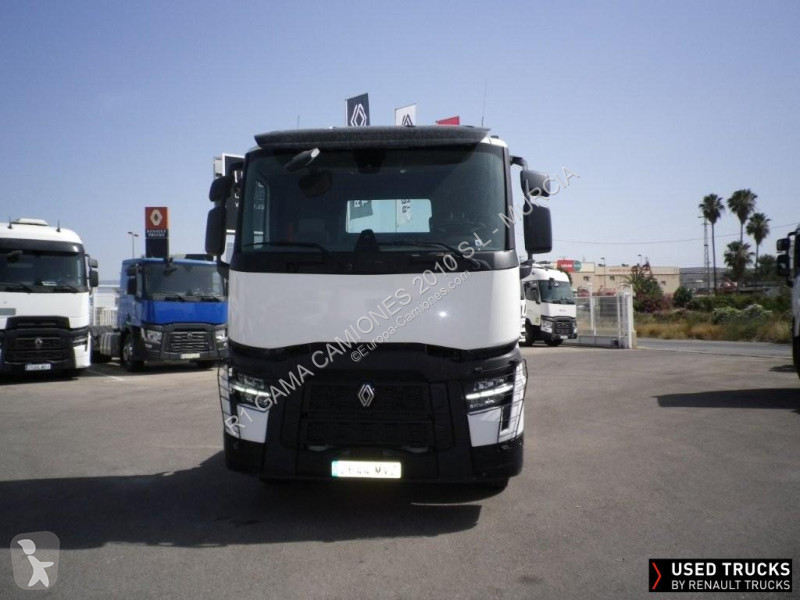 جرار Renault