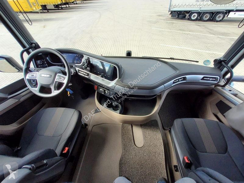 Trekker DAF XG  FT 4X2