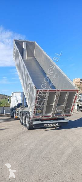 جرار Iveco