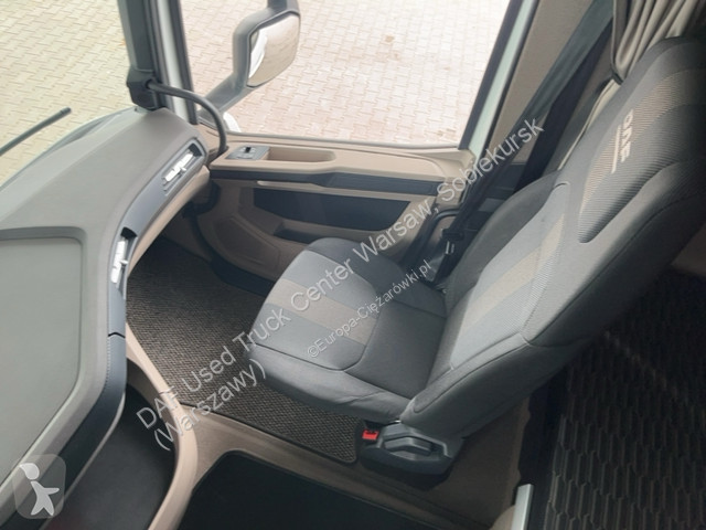 جرار DAF XG  FT 4X2