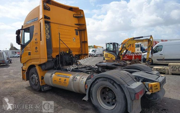 جرار Iveco