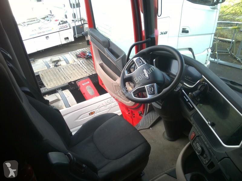 جرار DAF XG  FT 4X2
