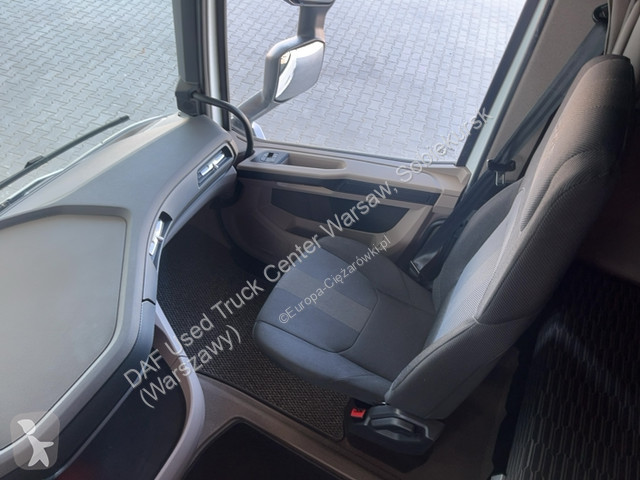 جرار DAF XG  FT 4X2