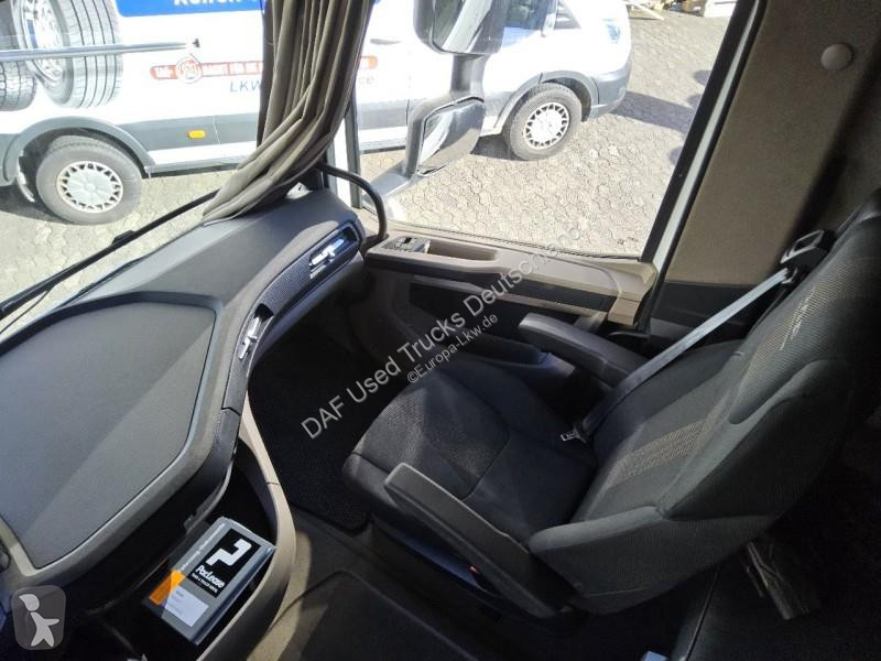 Trekker DAF XG  FT 4X2