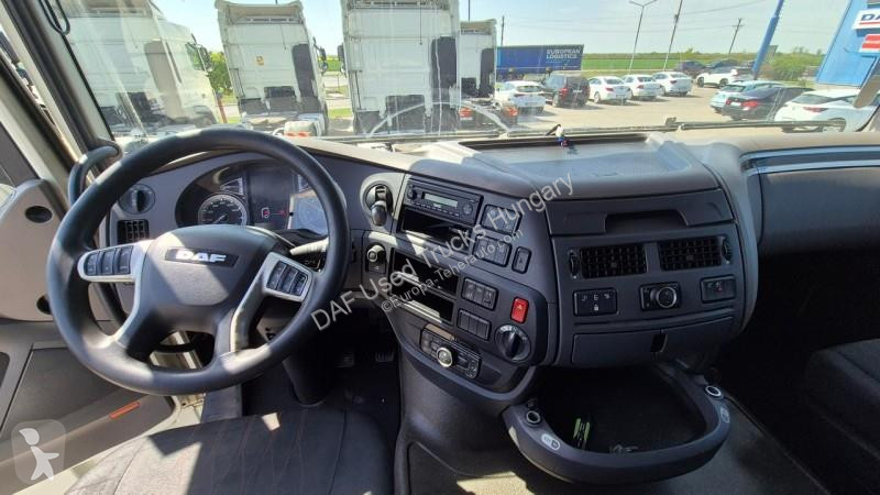 جرار DAF XF  FT LOW DECK 4X2