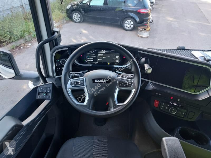 جرار DAF XFn  FT 4X2