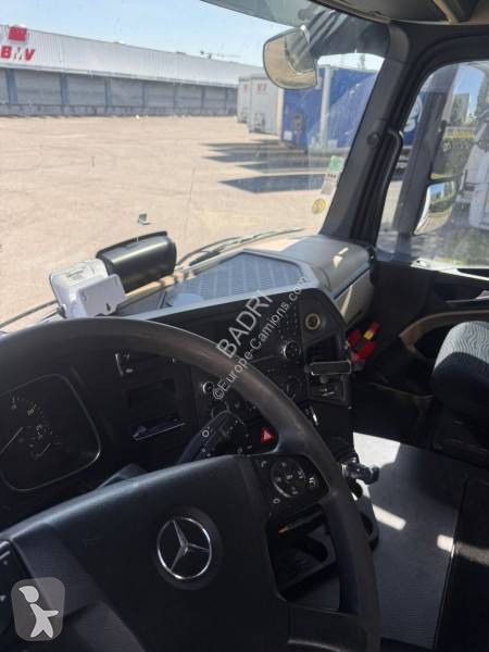 جرار Mercedes