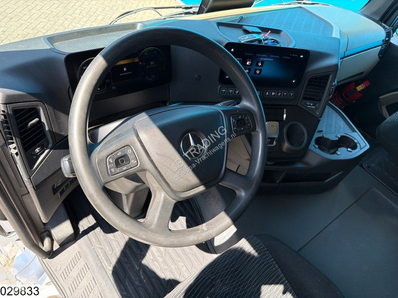 جرار Mercedes 1845 EURO 6
