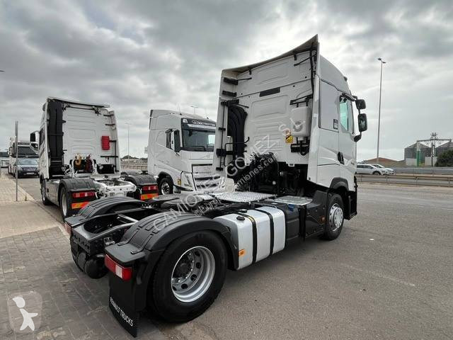 جرار Renault
