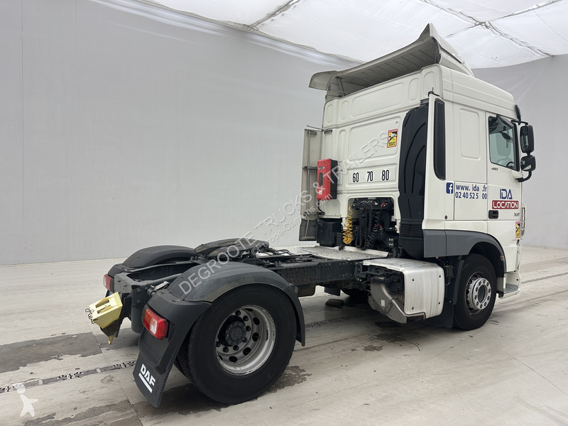Тягач DAF XF  Space Cab