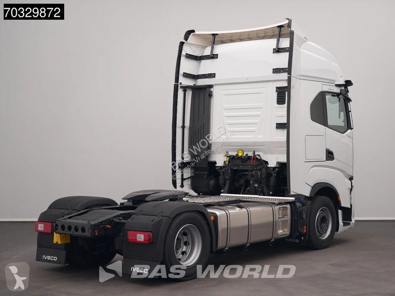 جرار Iveco S-Way 500 4X2 NEW! HPEB ACC 2x beds...