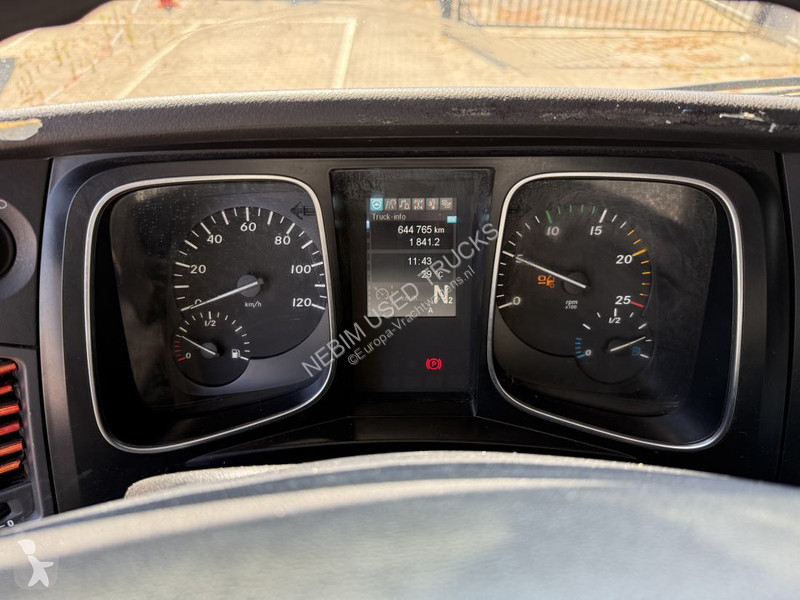 Traktor Mercedes 1832 4x2 - 644.765 Km