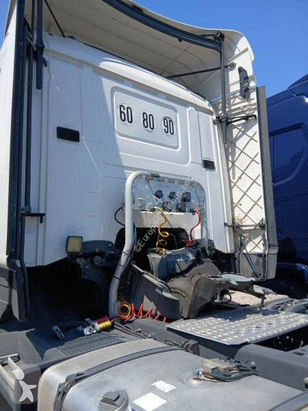جرار Scania