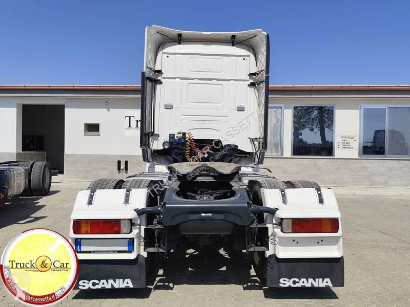 جرار Scania