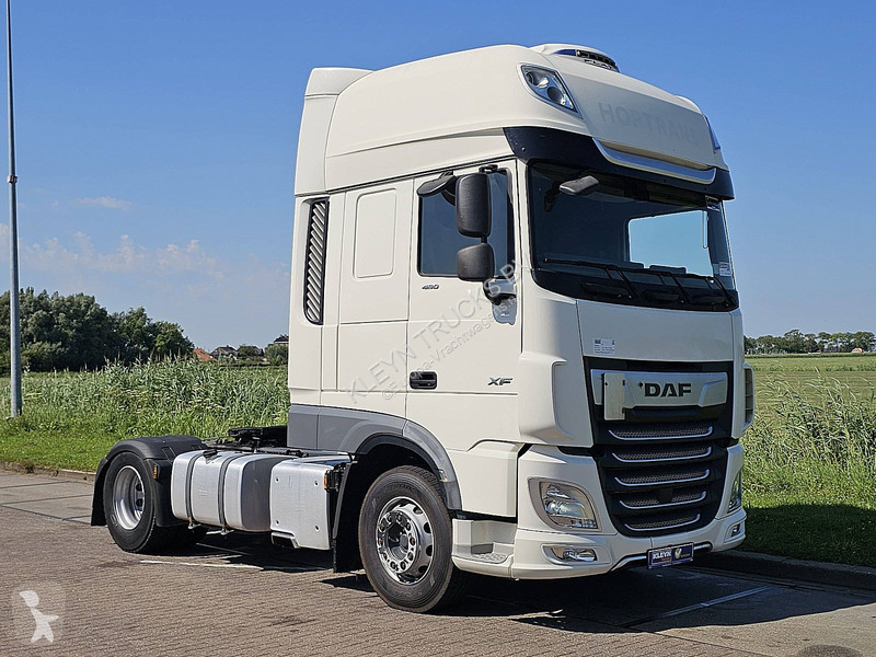 Тягач DAF XF