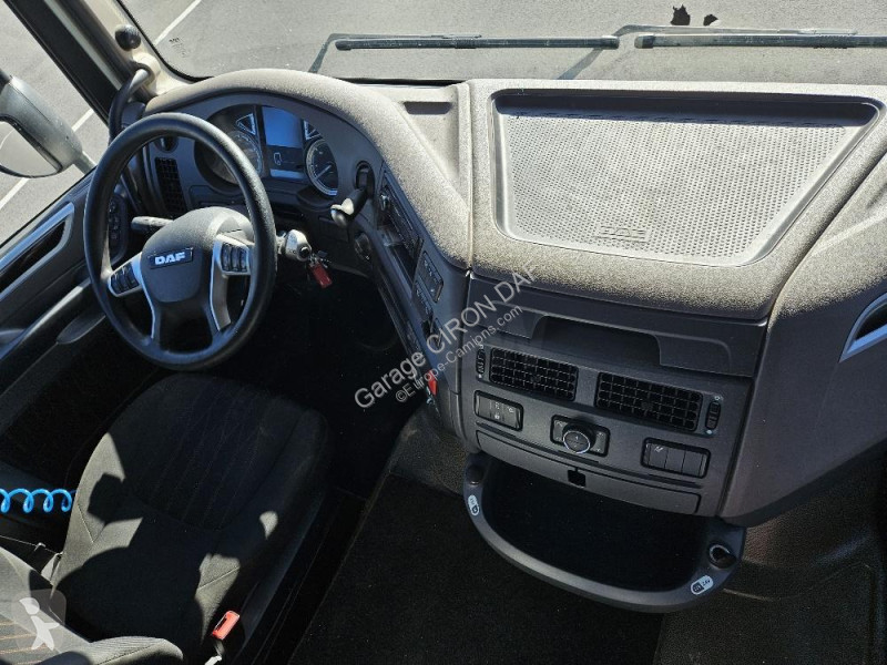 جرار DAF 450